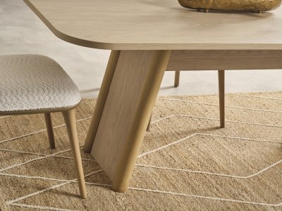 Hera Dining Room Set