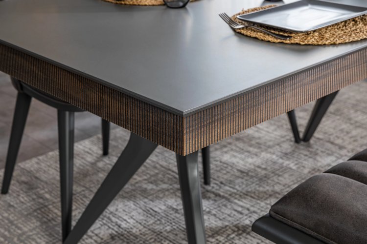 Falcon Dining Room Set