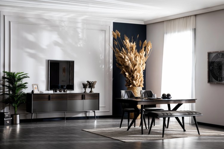 Falcon Dining Room Set