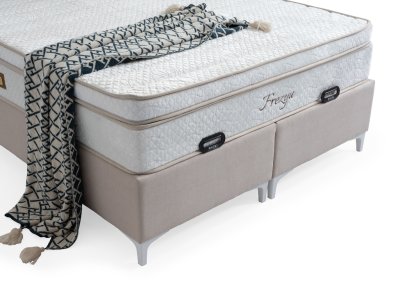 Frezya Bed